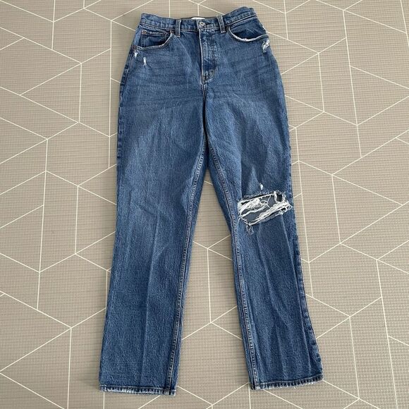 Abercrombie & Fitch Curve Love Ultra High Rise 90s‎ Straight Jean Size 28 / 6r - Picture 1 of 8